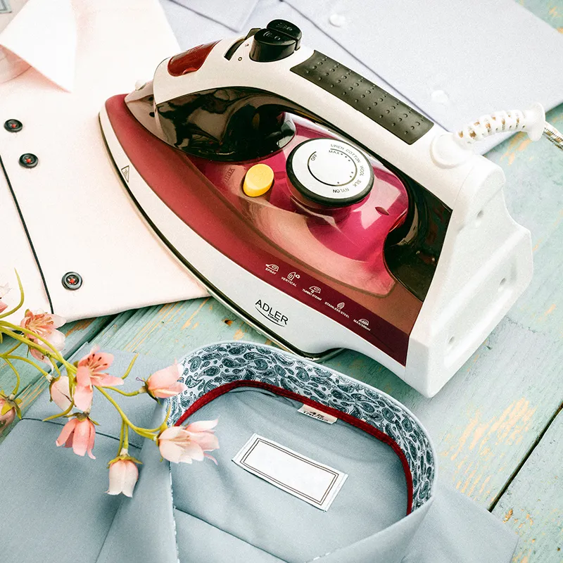 Fier de Calcat 3000W AD 5022 Adler