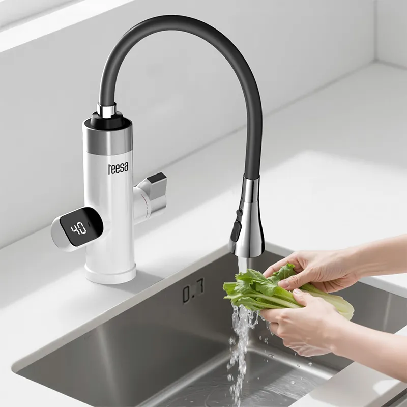 Robinet Instant Apa Calda 3000W Teesa